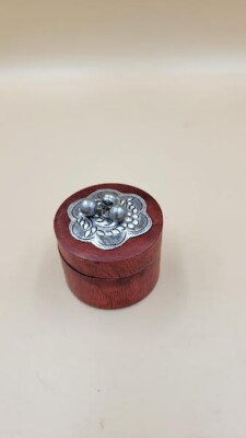 #ad Vtg Red Wood w Silver details lid Trinket Box $15.00