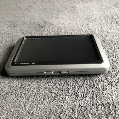 Garmin NUVI 200W GPS Car Navigation System Bundle - NEEDS UPDATE - Picture 3 of 8