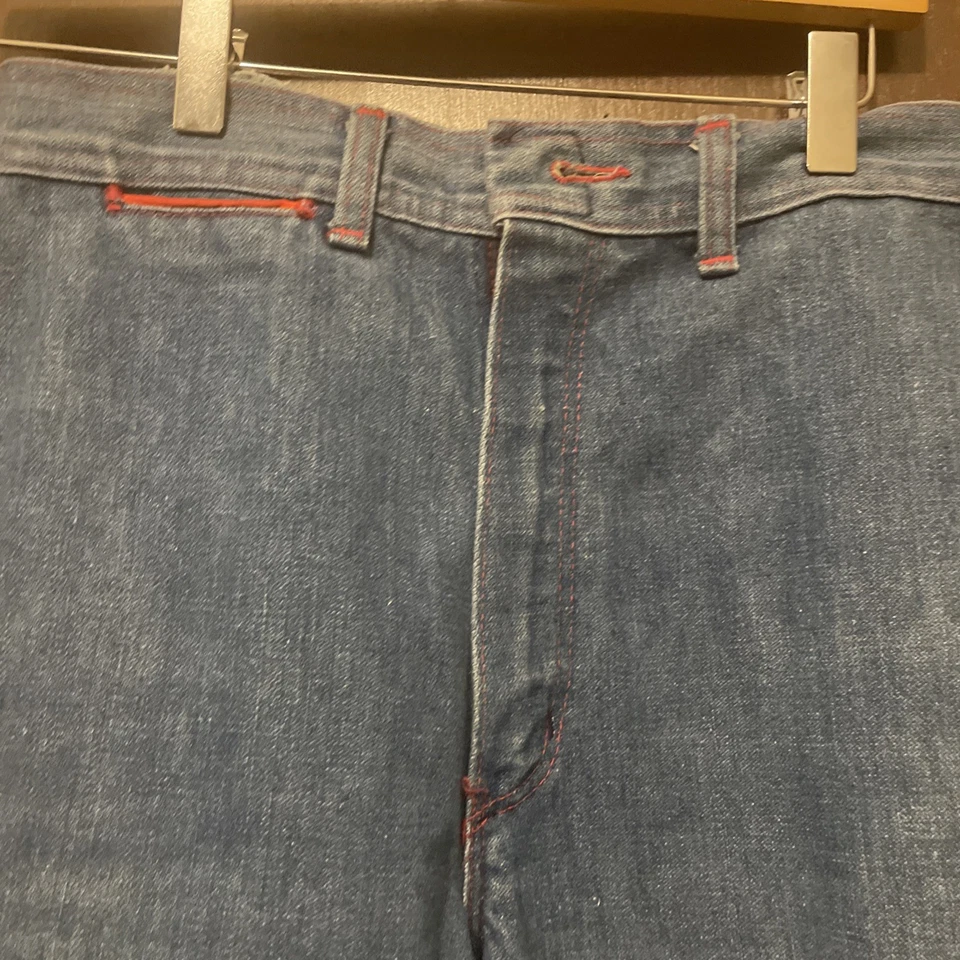 Jeans acampanados vintage años 70 tiro alto Wrangler Scovill western W 28 H 38 L 45 IS 34 Foto 3 de 4
