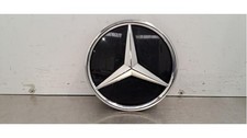 Mercedes EQB Emblem A0008881000