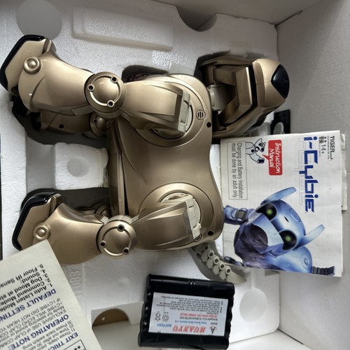 I-Cybie Robot Dog Gold Retro Toy RETRO & RARE Boxed Hasbro Tiger RC Vintage - Picture 6 of 10