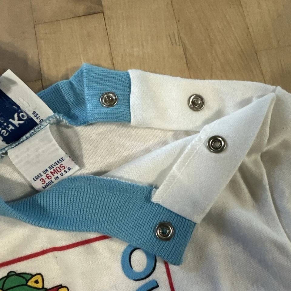 Camiseta Oshkosh B'Gosh Vintage Gráfica 3-6 Mo Hecha en EE. UU. Foto 4 de 4