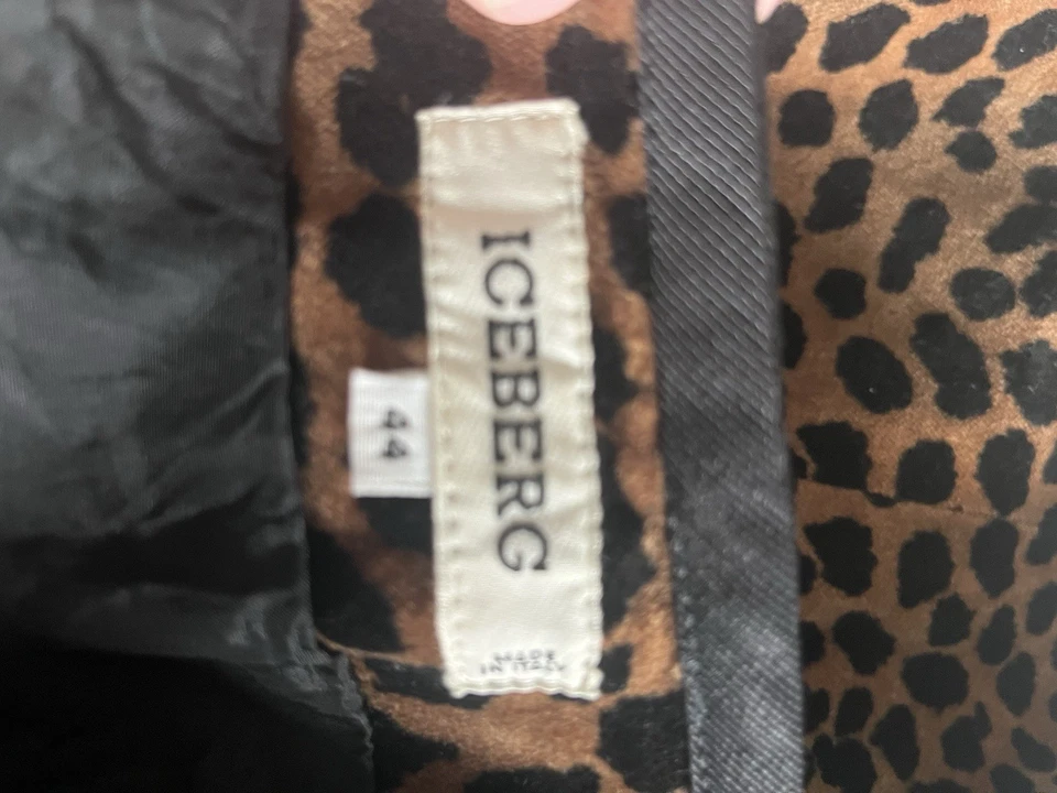 Iceberg Velvet Leopard Skirt Size 44 - Image 4 of 4