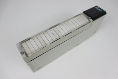 Schneider Electric 140ACO02000R STD EXCH 140ACO02000  140 ACO 020 00 Analog Out