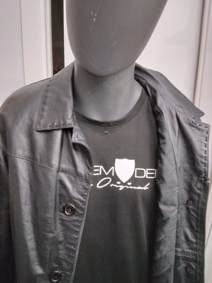 s-l1200.jpg s-l1200.jpg