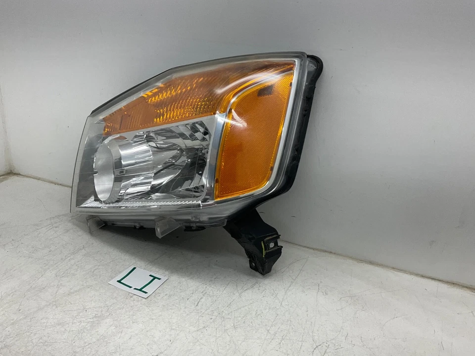 Faro halógeno lateral del conductor Nissan Titan 2008 2009-2013 2014 2015 OEM Foto 2 de 4