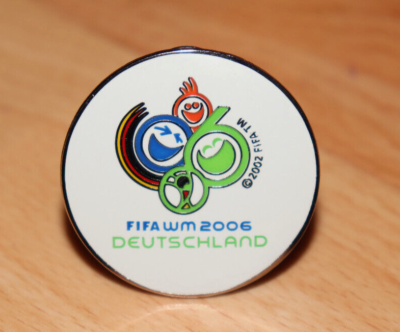 2006 FIFA World Cup Germany Old Collectible Promo mini Pin / Badge