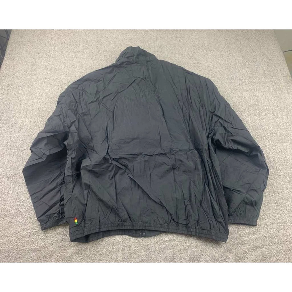 Jaqueta Bad Brains x Element corta-vento preta collab masculina média skate - Imagem 2 de 4