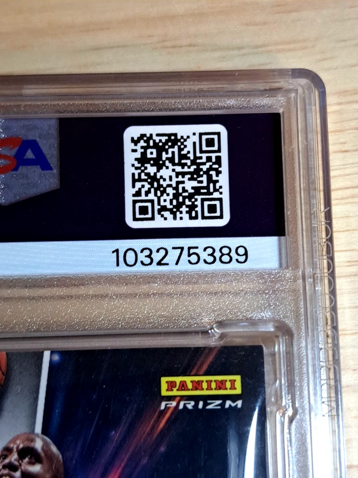 Kevin Garnett /10 (AUTO, Bookend, Pop 1, PSA 8)💥2022 Panini Spectra Deep Space - Image 4 of 4