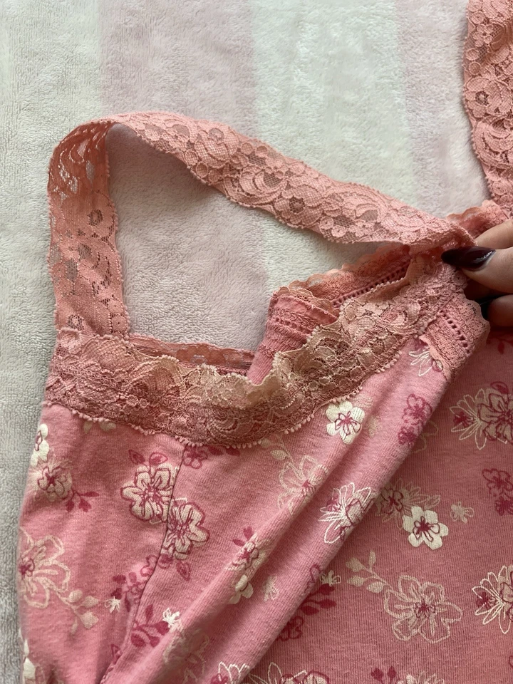 🌸 Camisola Vintage Rosa Floral Encaje - Sombra de Ojos - Talla Grande 🌸 Foto 2 de 4