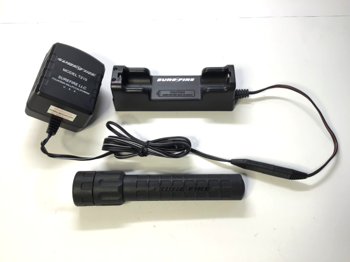 SUREFIRE 8NX GWOT RECHARGABLE FLASHLIGHT - WITH CHARGER - NO