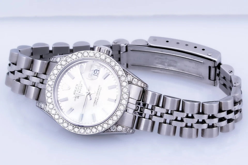 RELOJ ROLEX SEÑORA ACERO INOXIDABLE ESFERA PLATEADA ÍNDICE CON BISEL DE DIAMANTES JUBILEO Foto 3 de 4