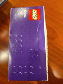 Retired LEGO 40203 Dracula Vampire and Bat Halloween NISB