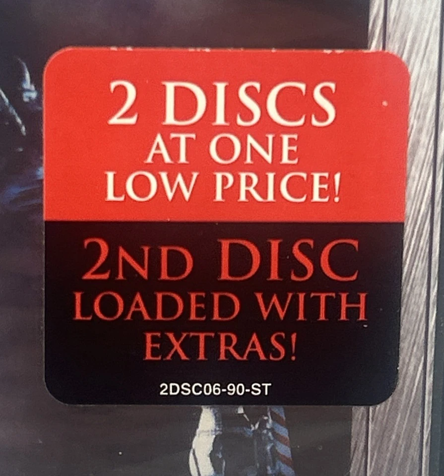 Batman Returns: 2 Disc Special Edition (DVD) Keaton, Michelle Pfeiffer, SEALED - Image 2 of 3