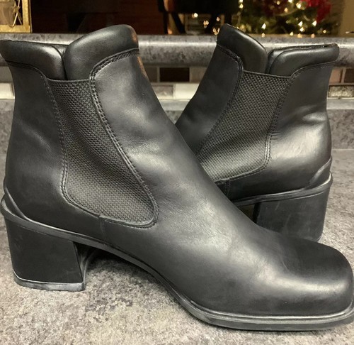 ECCO Black Leather Pull On Casual Ankle 