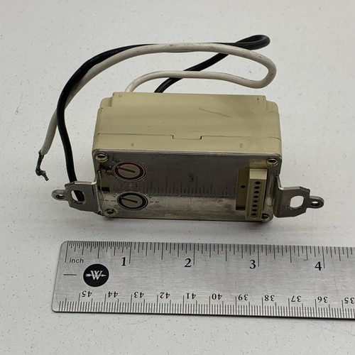 Leviton 16400 DHC Uni-Base Wall Controller Ivory, NO KEYPAD ~MISSING EARS/TABS~ - Picture 7 of 9