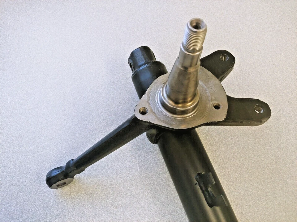 CARCASA PUNTAL DELANTERO IZQUIERDO ORIGINAL PORSCHE 914 MUY BIEN RESTAURADA 1972-76 Foto 2 de 4