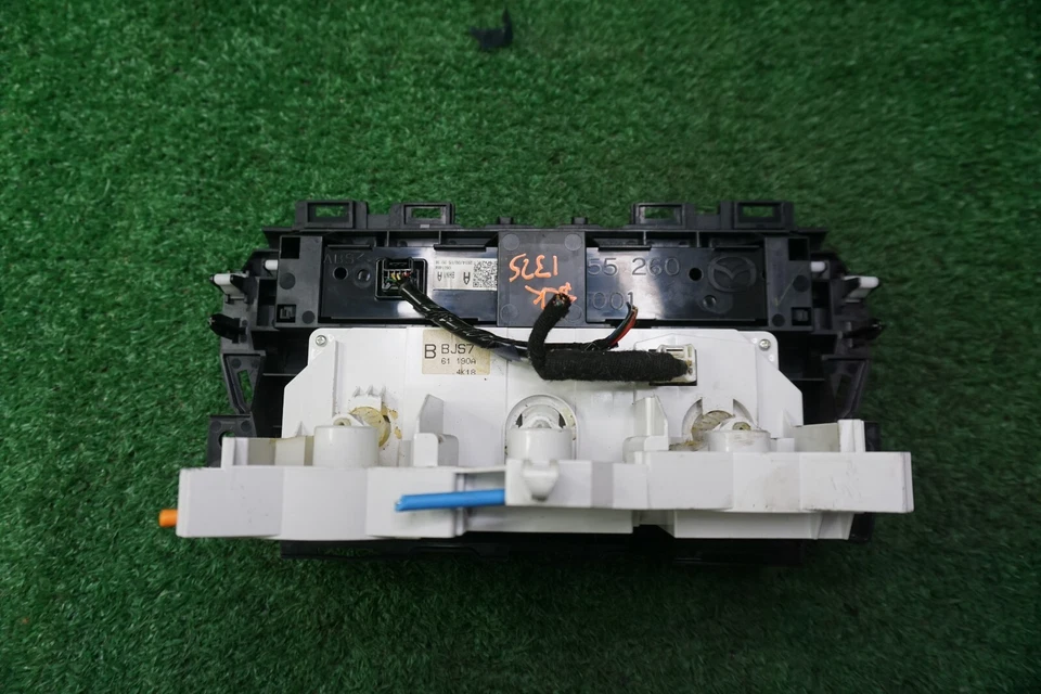 2014 2015 2016 MAZDA 3 SPORT (MANUAL) control de aire acondicionado OEM BJS761190A Foto 4 de 4