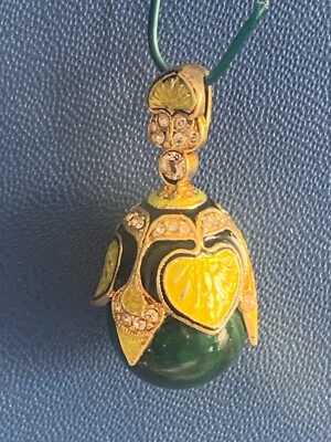 MALACHITE STYLE FABERGÉ STYLE PENDANT STERLING CRISTALS