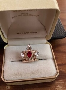 Authentic Gold Plated Circa 1990s Pin Red and Clear Stone Royal Crown Ring Size 6.5
