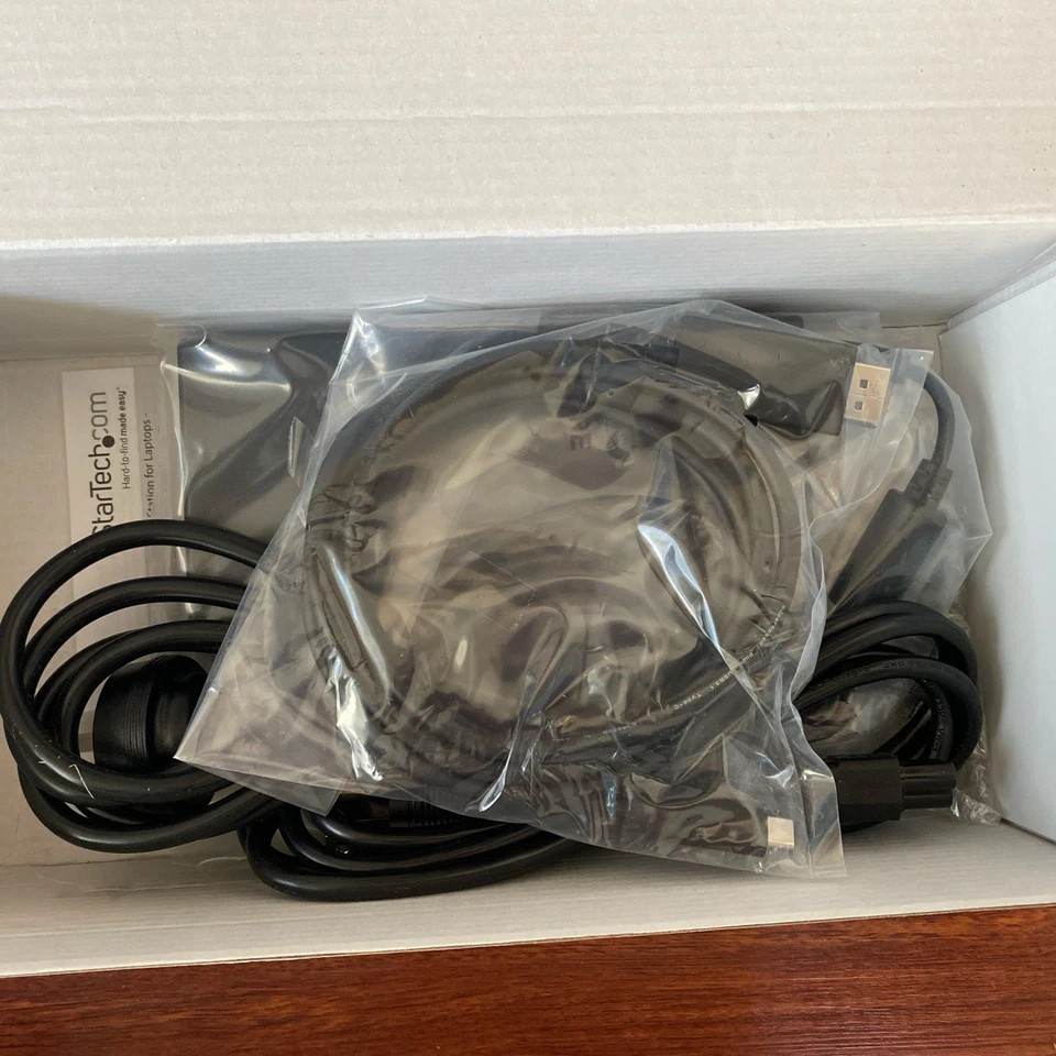 NEW StarTech Thunderbolt 3 Dock Dual Monitor 4K 60Hz TB3 Laptop Docking Station - Image 3 of 4