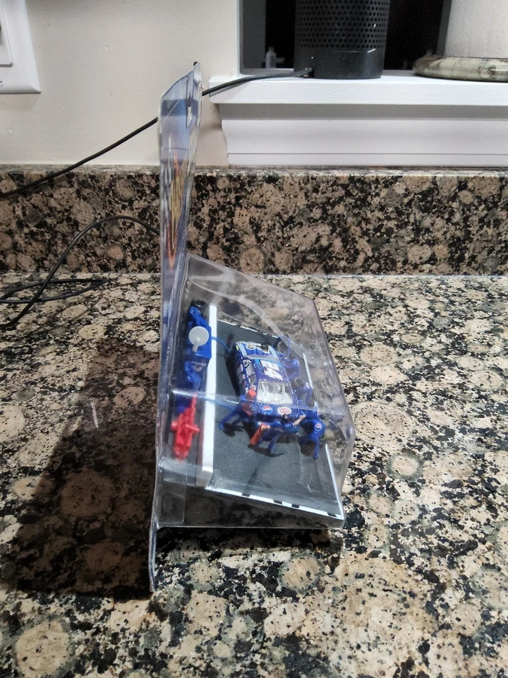 Star Wars Episode 1 Jeff Gordan Pepsi Pit Row Series Winners Circle Nascar - Image 4 of 4