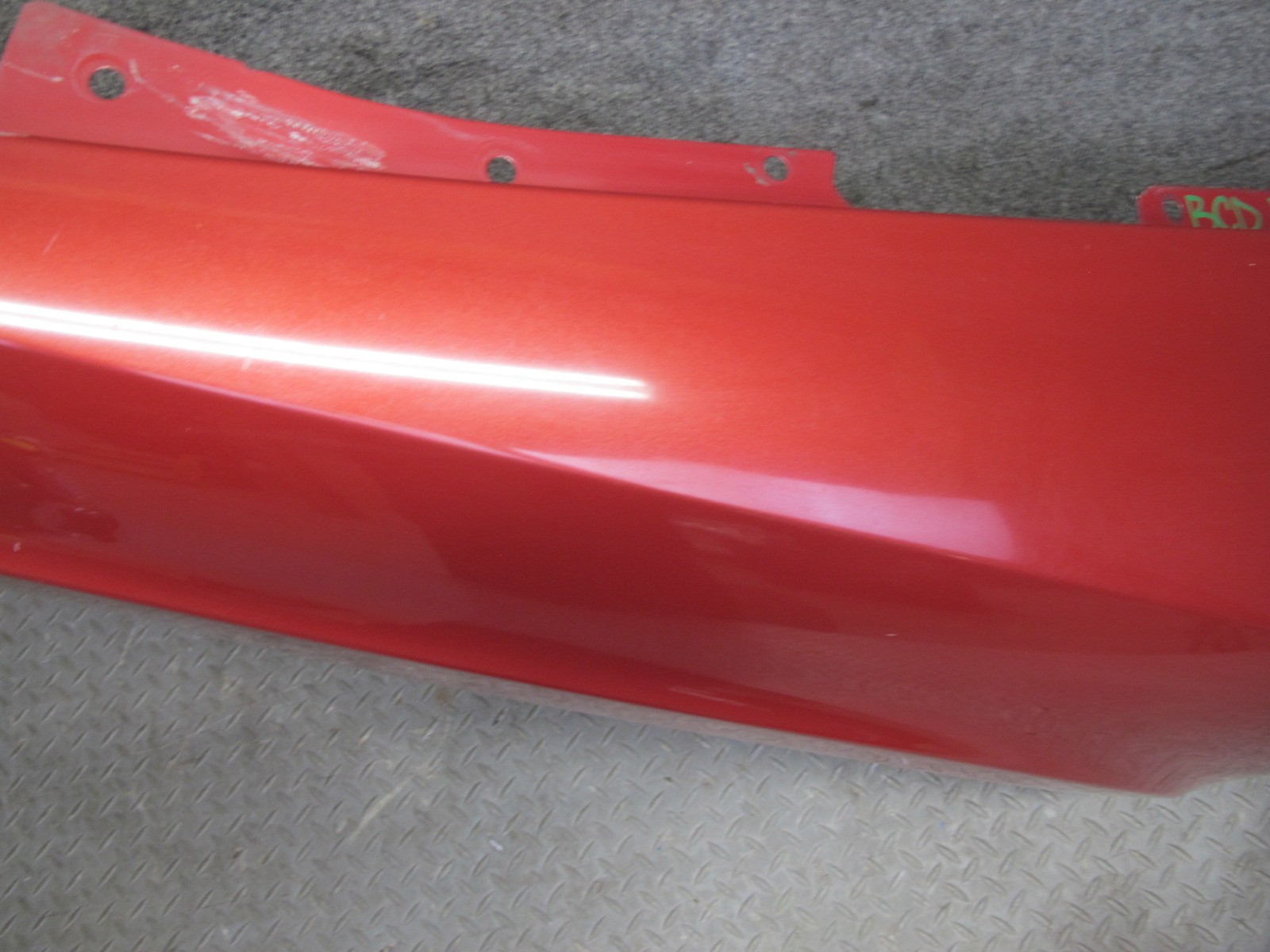 2006-2012 BENTLEY FLYING SPUR FRONT RIGHT SIDE FENDER SHELL COVER PANEL RED
