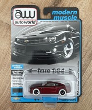 Auto World Modern Muscle R4 Ver B 3 2010 Chevy Camaro Hurst Edition CHASE