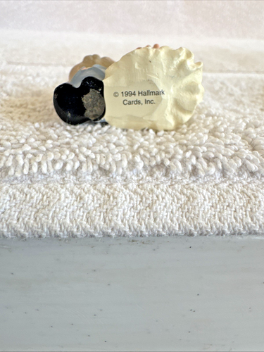 Hallmark - Newly Weds - Two Bears - QFM 8067 - Merry Miniature - Picture 5 of 13