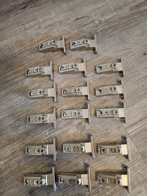 Blum Inset Face Frame Clip Mounting Plate 175H500-01.21 Never Used LOT OF 17