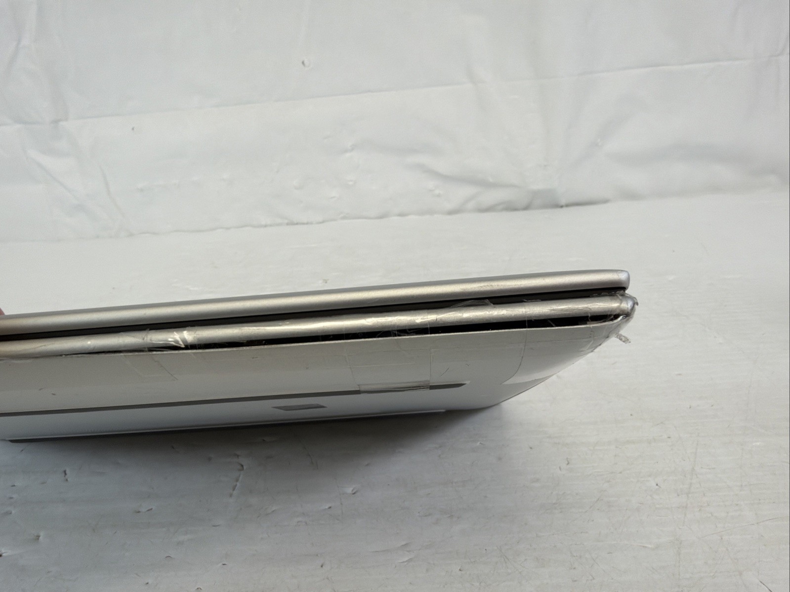 HP EliteBook 840 G11, 14-Inch Laptop, with Intel Core Ultra 7, Windows 11 Pro