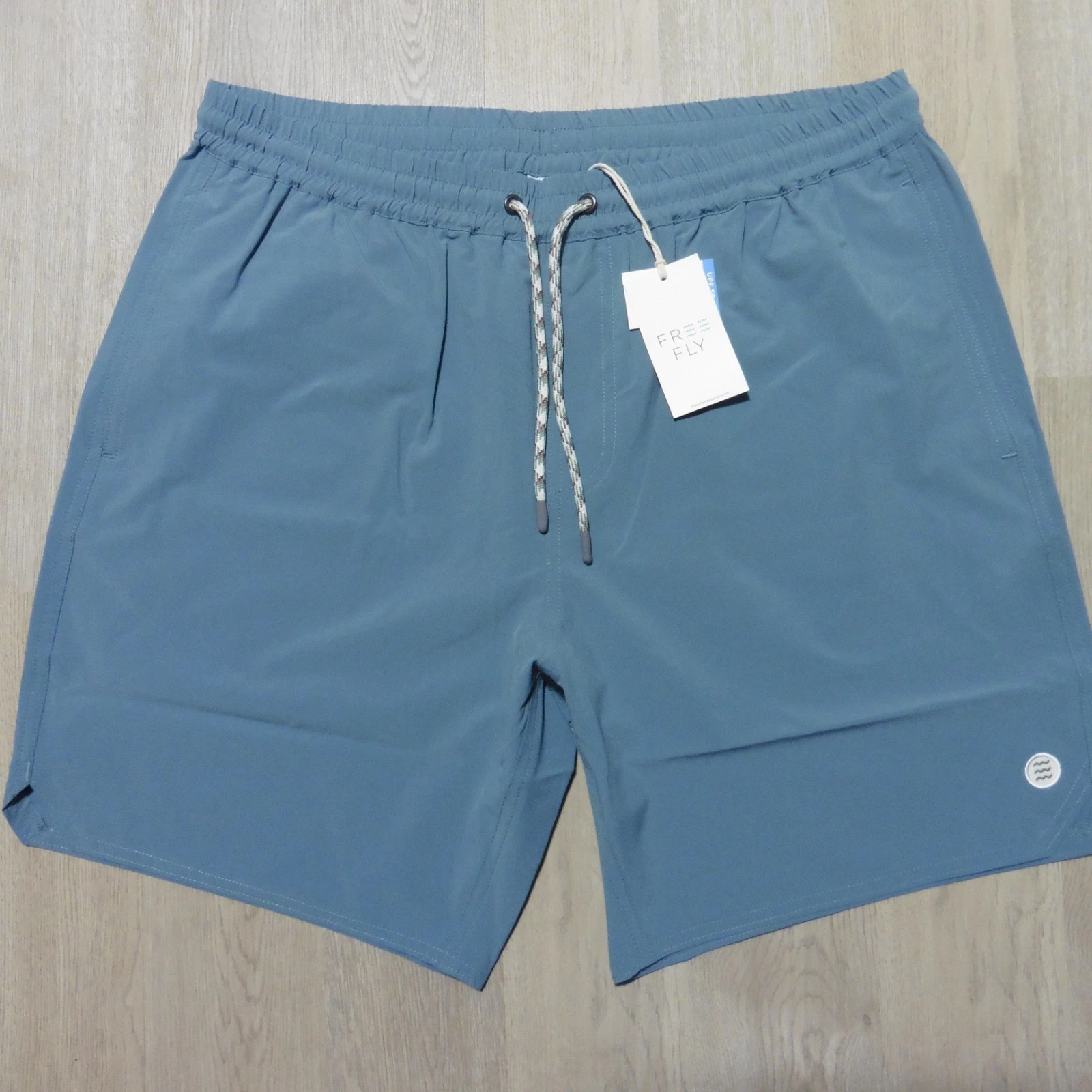 FREE FLY Mens M MEDIUM ANDROS SHORTS PACIFIC BLUE STRETCH TRUNK FISHING SWIM 7"
Opens in a new windo