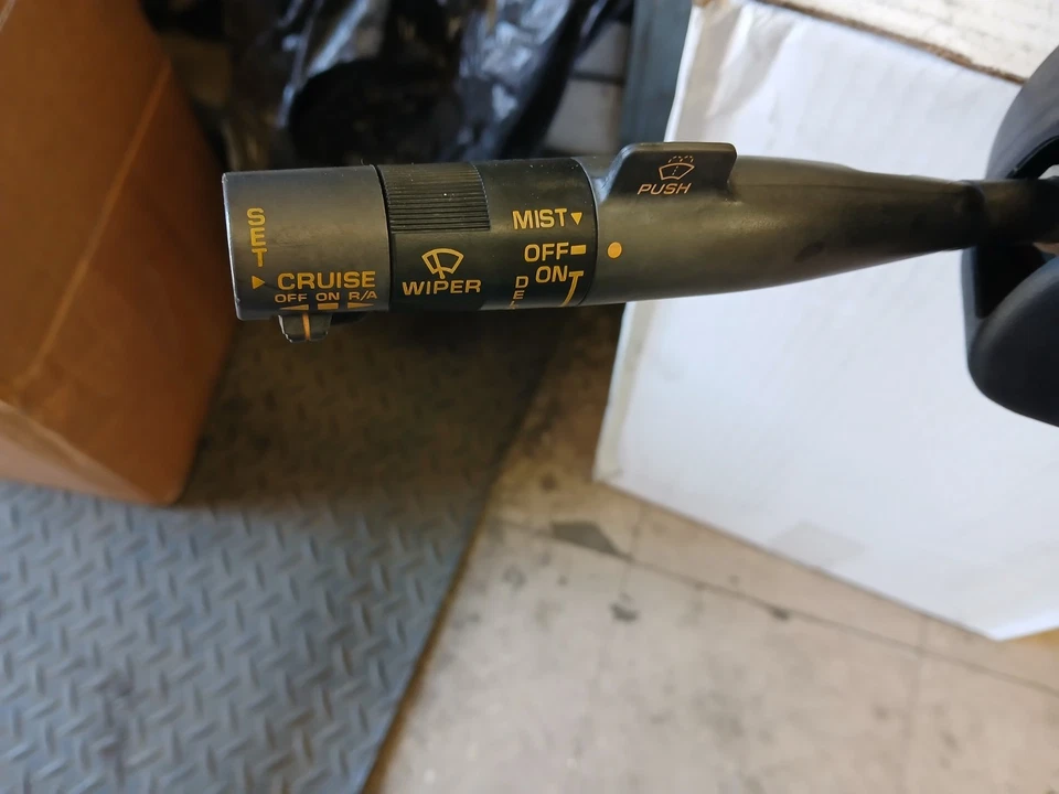 Chevy Corvette 1990-1993 columna de dirección inclinable manual con llave Foto 4 de 4