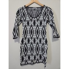 Stiletto Womens Black White Geometric Diamond Ikat Knit V-Neck Bodycon Dress M