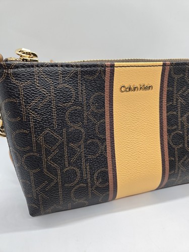 Calvin Klein Signature Mini Purse Crossbody Wallet Bag Monogram Print Very Nice - Picture 2 of 7