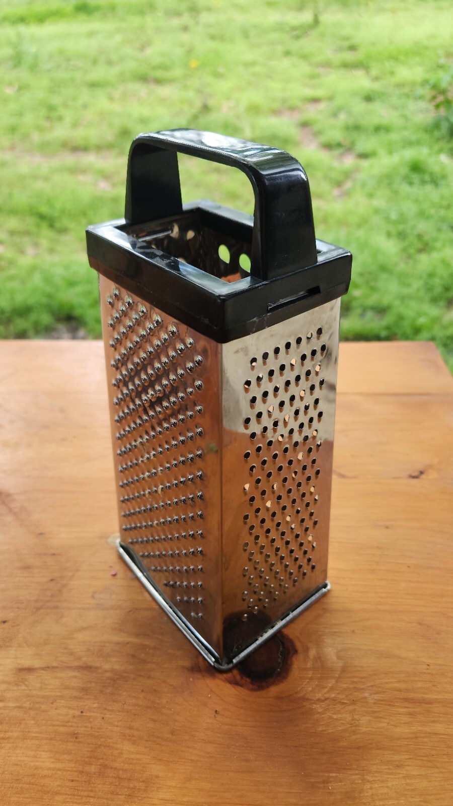 CHEFMATE MULTIFUNCTIONAL 4-SIDED STAINLESS STEEL BOX GRATER