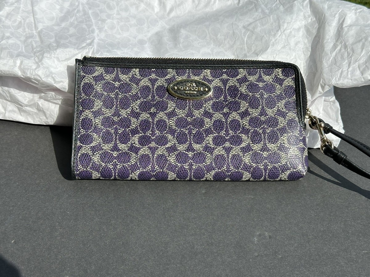 coach財布 Coach 52462 Coated Canvas Signature L Zip Zippy Wallet Wristlet