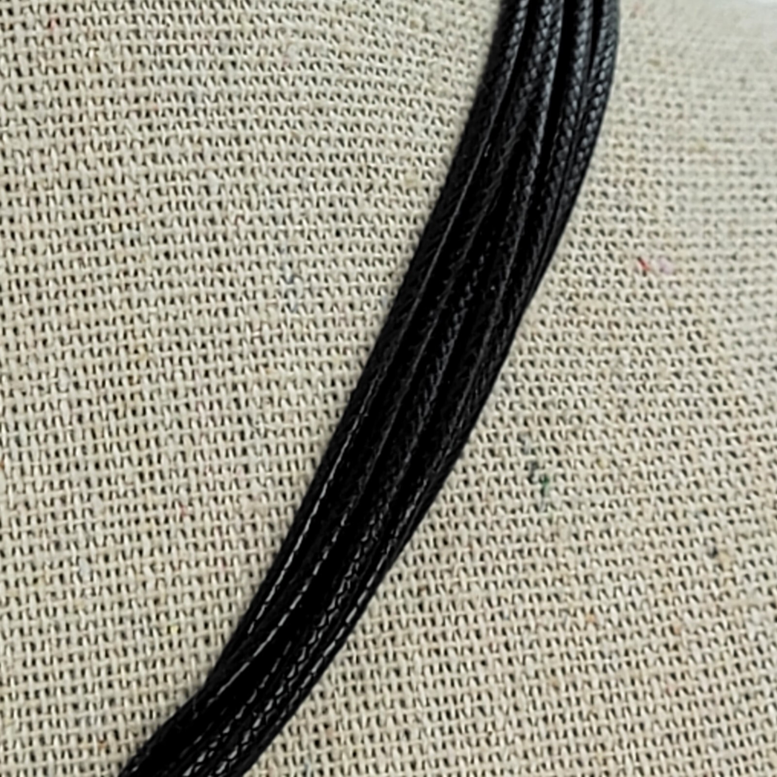 C1946 Silver-Tone Large Multi Circle Pendant Cord… - image 5