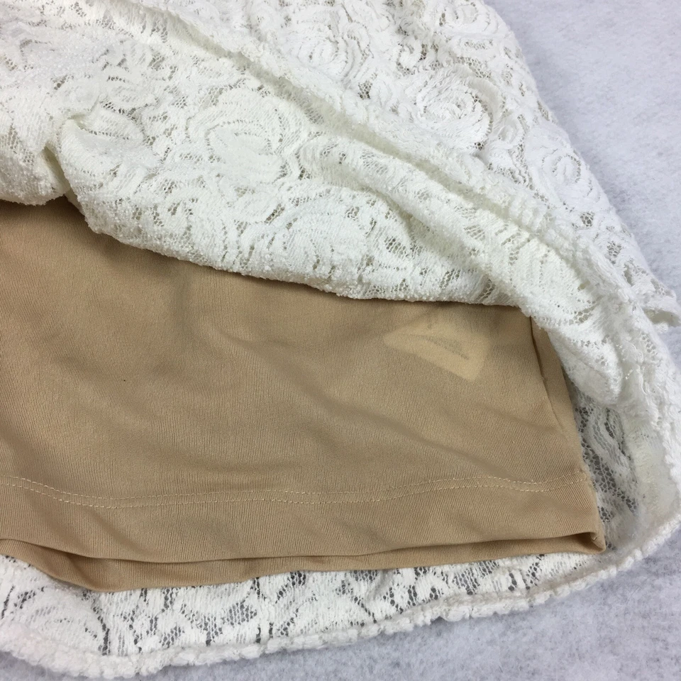 A Pea in the Pod Lace Peplum Maternity Top Size Small Womens White Cream Blouse  - Image 3 of 4