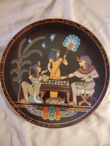 Osiris Porcelain Set Of 4 Collectors Plates circa 1991 - Picture 9 of 10