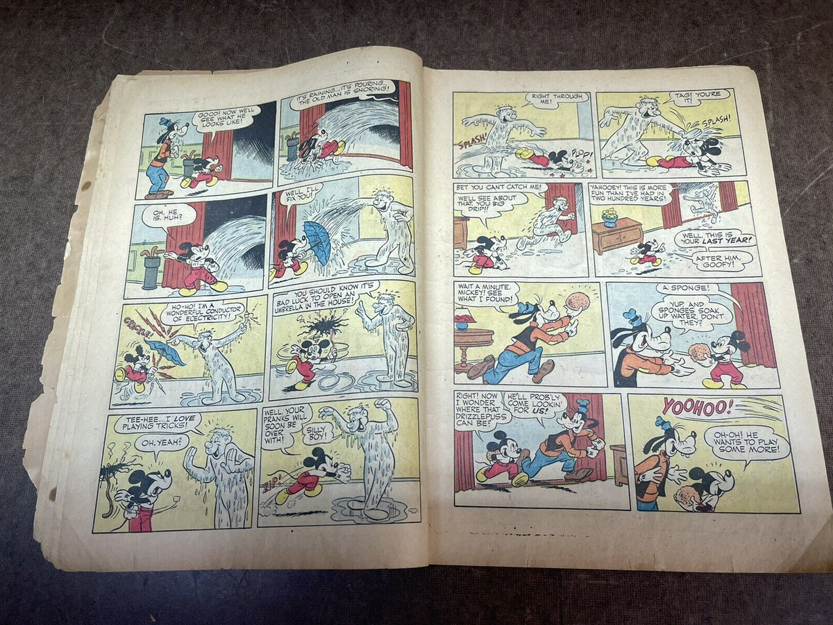 1953 Walt Disney Mickey Mouse Comic Book #31 June-July 1953