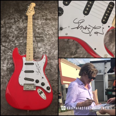 GFA Sonic Youth Gitarrist * THURSTON MOORE * Signierte E-Gitarre AD1 COA