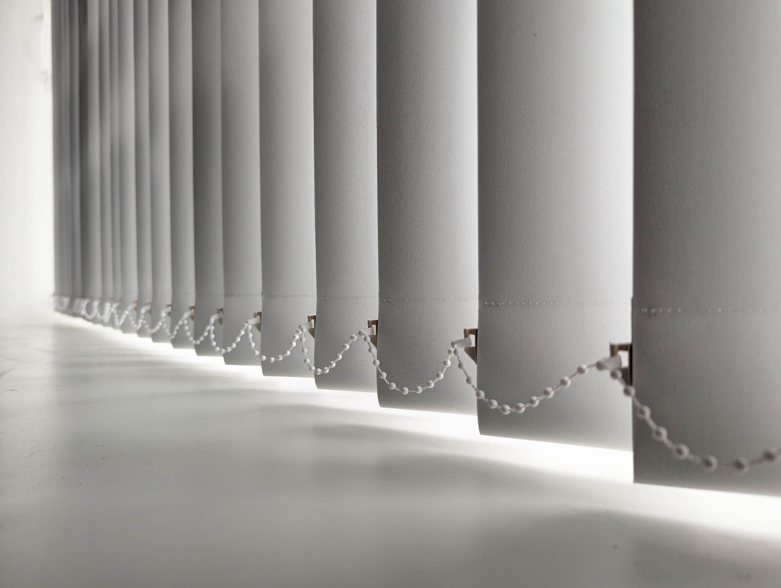 Blackout Vertical Blind Slats COMO BARE White Replacement Blinds 89mm 3