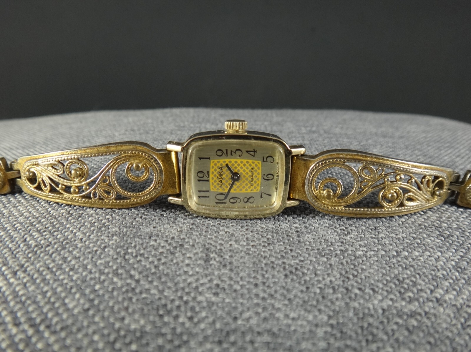 Vintage Chaika Women's Beauty  Watch Soviet Mechanical Serviced