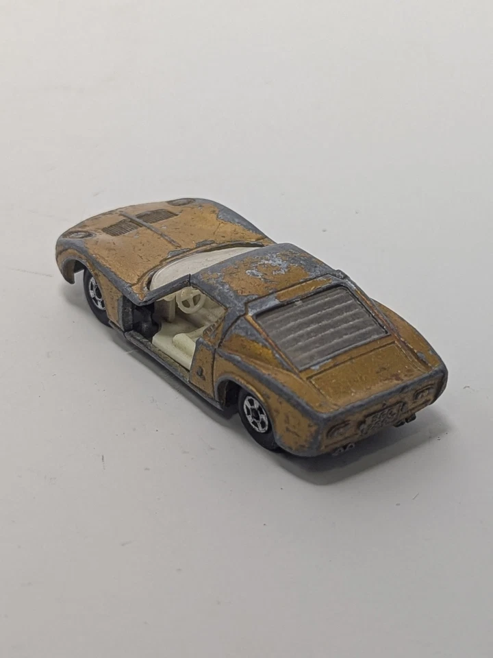 Lesney Matchbox Serie 33 Lamborghini Miura Fondo Rojo Superrápido Falta Una Puerta Foto 4 de 4