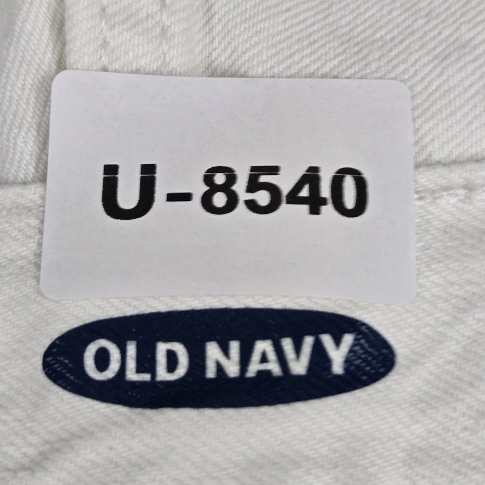 Pantalones cortos Old Navy para mujer 16 sarga blanca dobladillo crudo entrepierna de 5" Foto 2 de 4