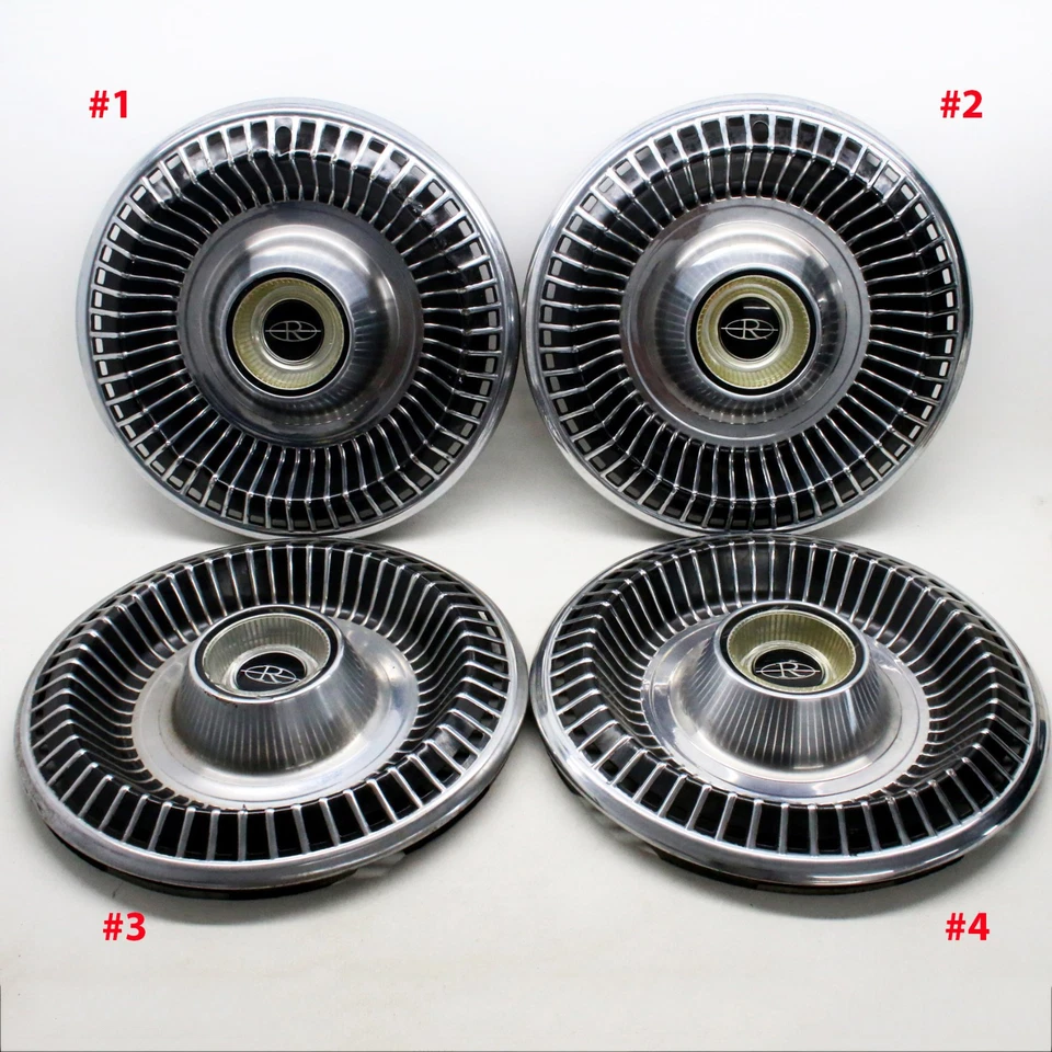 Buick Riviera 1965 tapacubos cubiertas de rueda de 15 pulgadas 01369252 OEM GM juego de 4 clásicos Foto 2 de 4