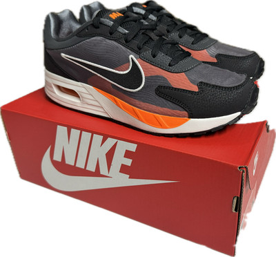 Nike Air Max Solo SE Men's Black Total Orange Shoes FJ2594-001
