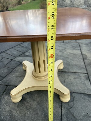 Vintage Henredon Neo Classical Regency Walnut Pillar End Tables
