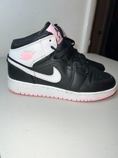 Nike Air Jordan 1 Mid Basketball Shoes Youth 5.5Y Black Upper Leather 555112-061